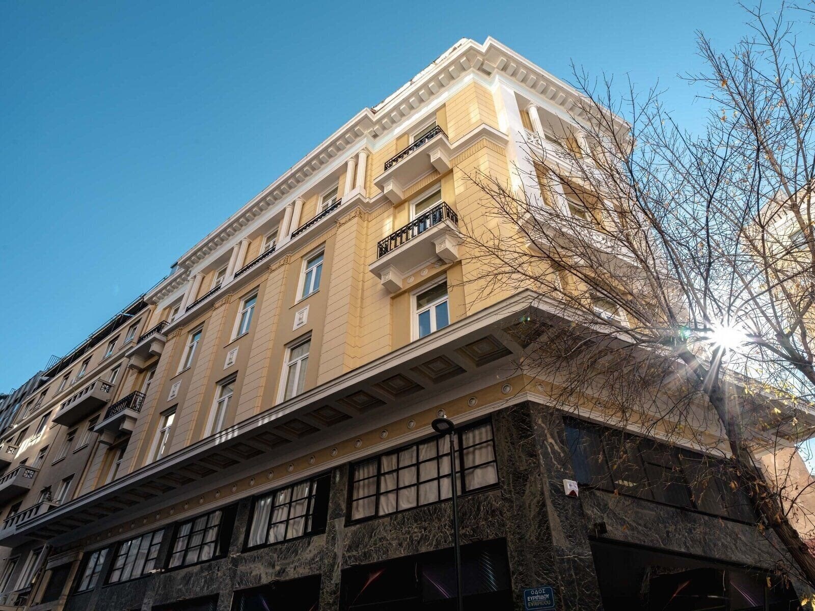 Отель Athens Mansion Luxury Suites 4*