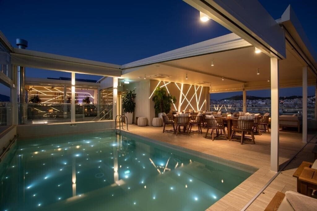 Готель Green Suites Boutique Hotel 5*