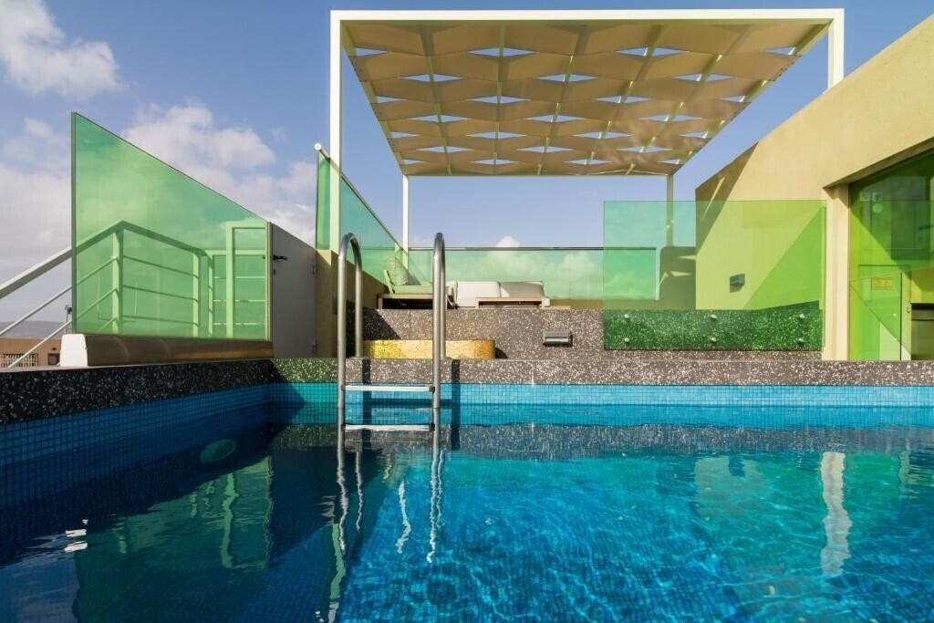 Готель Athens Mosaico Suites And Apartments 4*