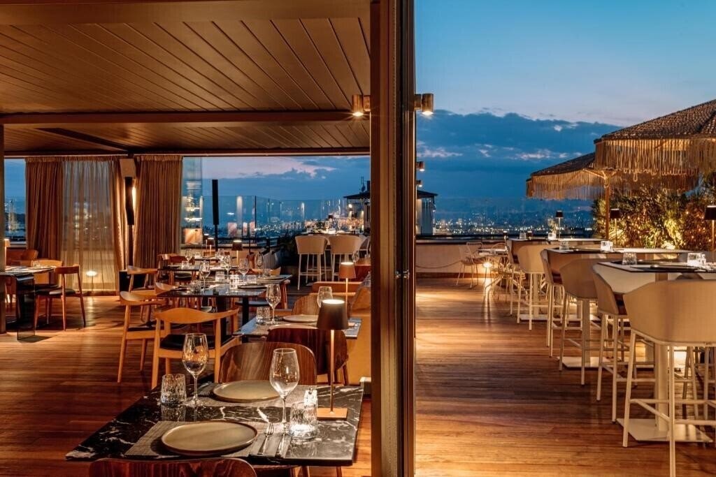 Фотография Brown Acropol By Brown Hotels 4*