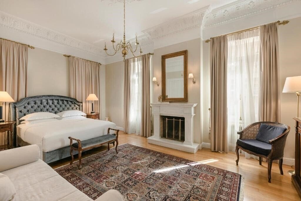 Фото Noble Suites 3*