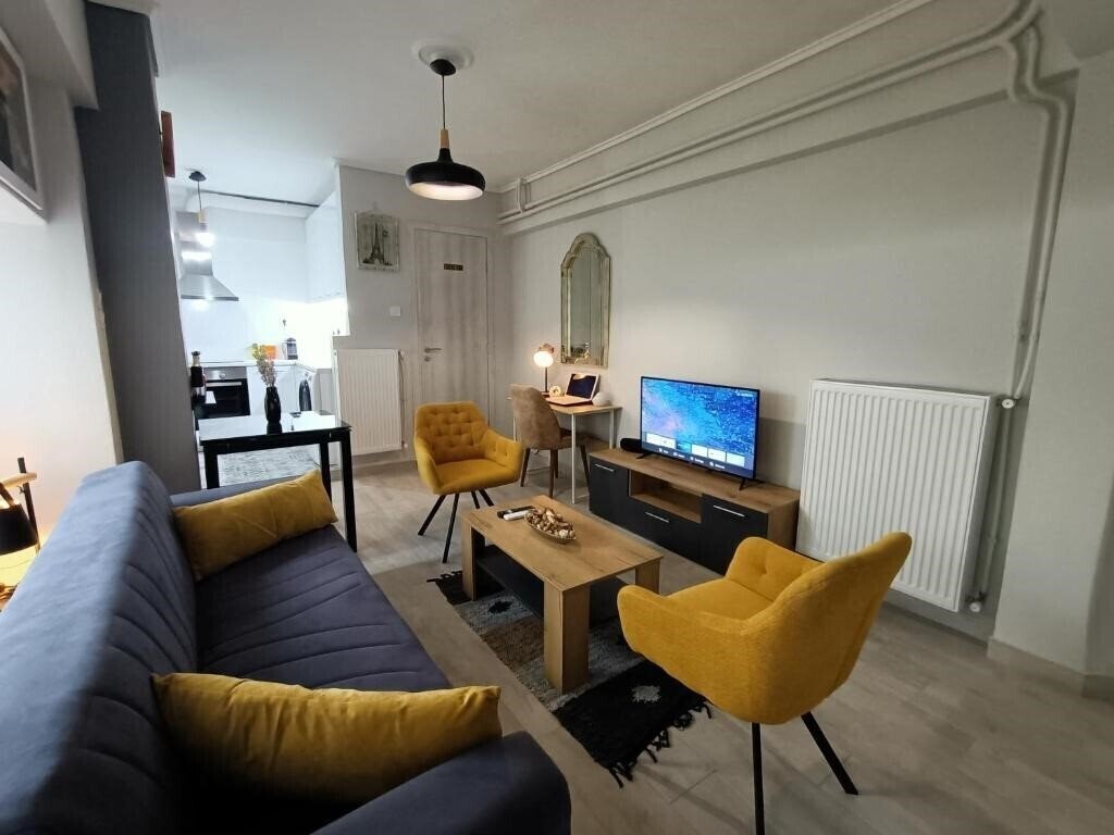 Готель Urban Nest 3*