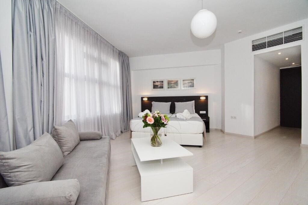 Готель Boss Boutique 5*