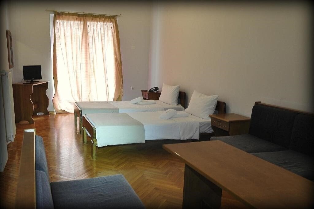 Фото Achillion Apartments 3*