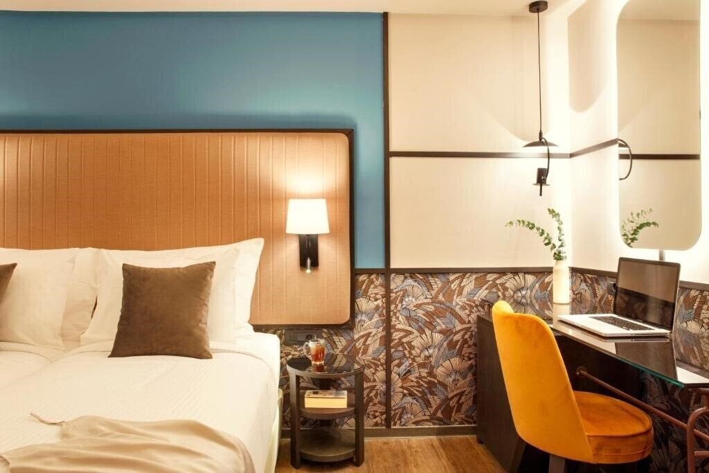 Фотография Zeus Essence Athens Central 5*