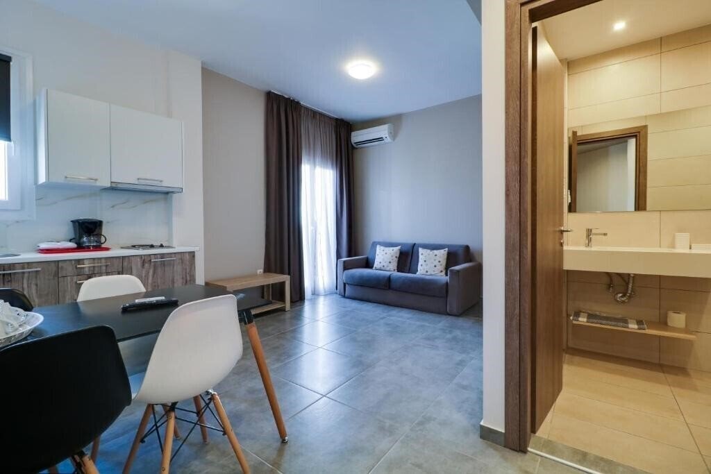 Изображение Athens Comfort Suites & Apartments 4*