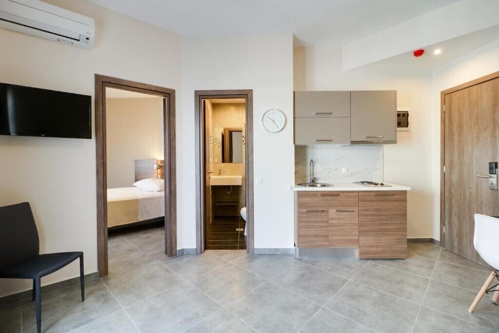 Зображення Athens Comfort Suites & Apartments 4*