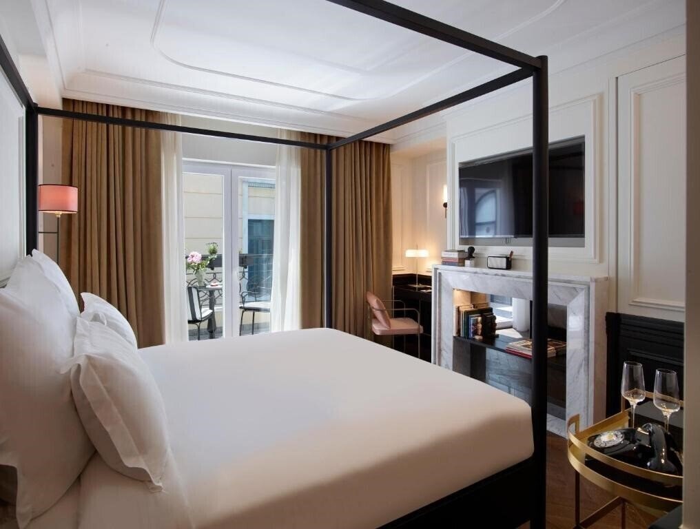 Фотография Villa Brown Ermou 3*