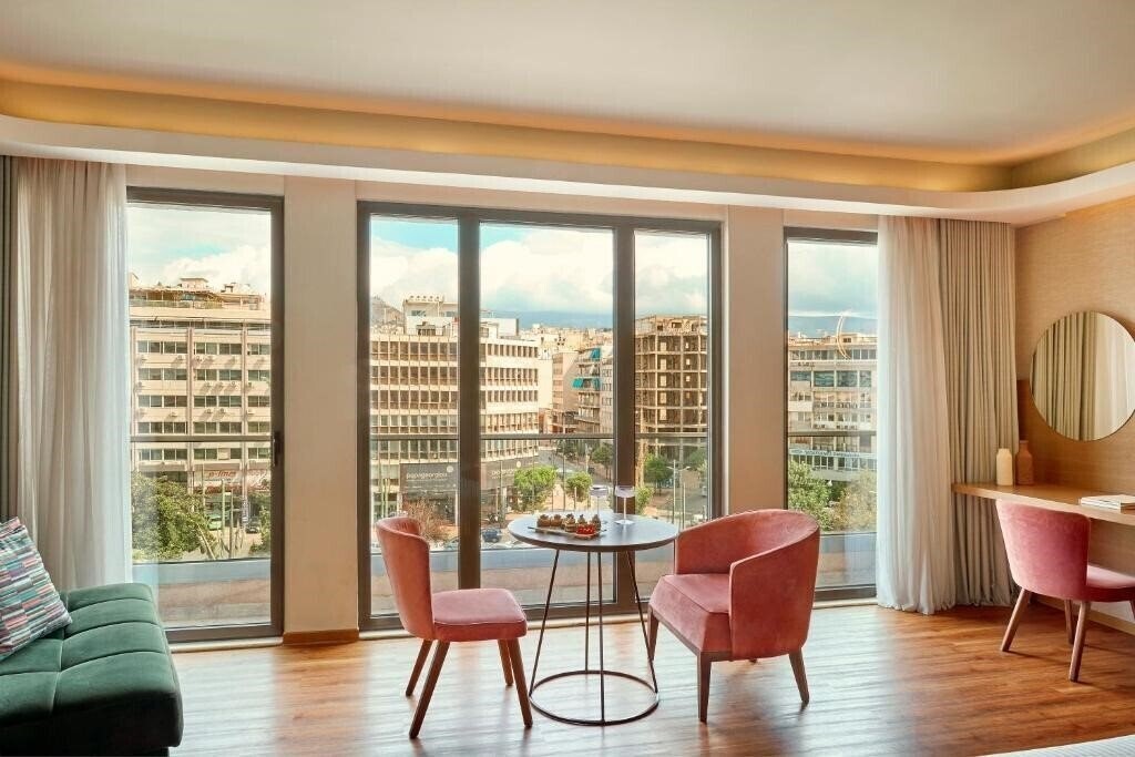 Отель Zeus Essence Wyndham Athens Residence 5*