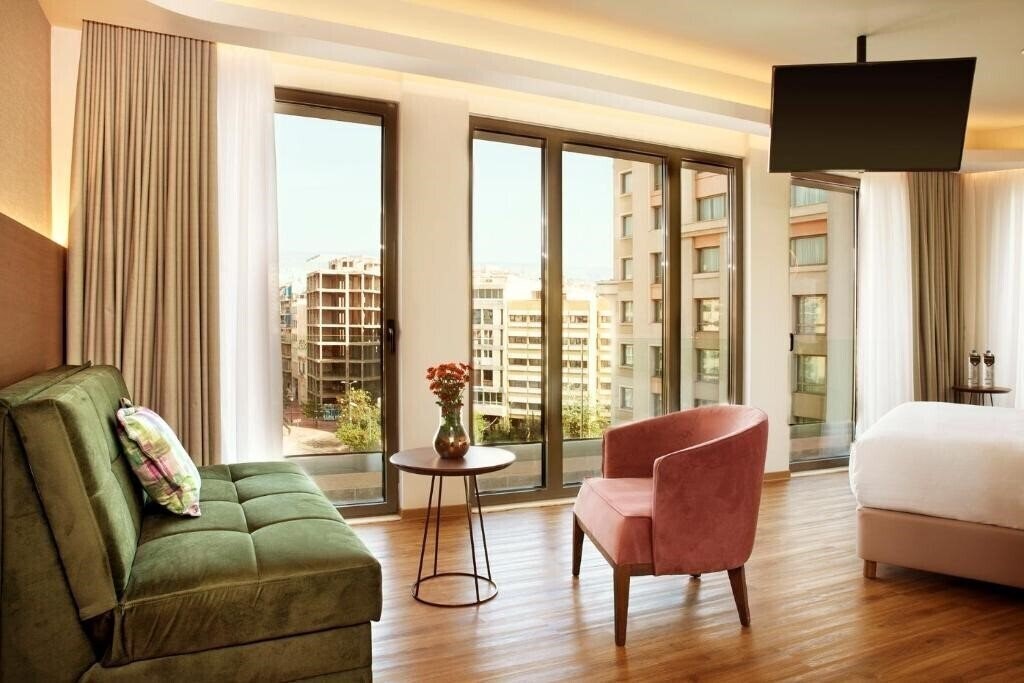 Изображение Zeus Essence Wyndham Athens Residence 5*