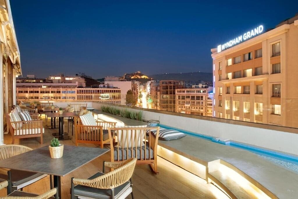 Картинка Zeus Essence Wyndham Athens Residence 5*