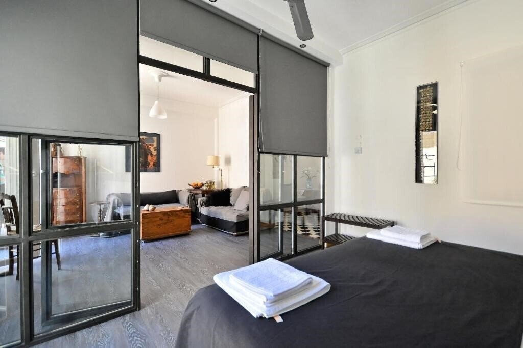 Фото Plaka Elegant Apartment 4*