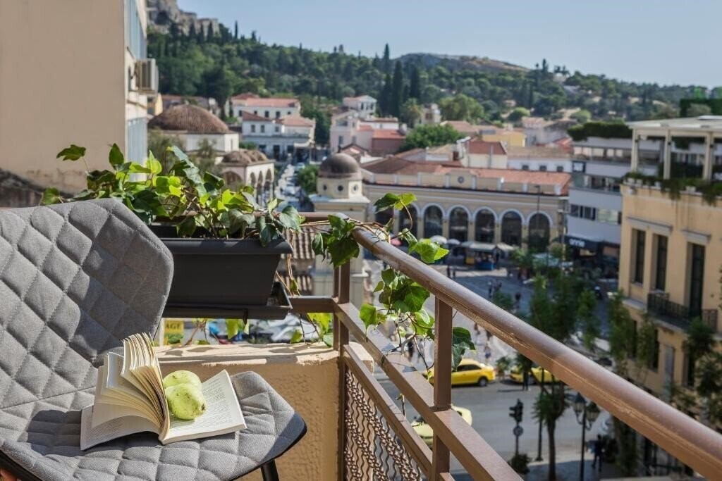 Отель Royalty Hotel Athens 4*
