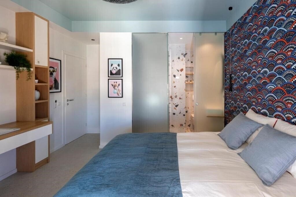 Картинка Spacious Modern 4bd Apartment 3*