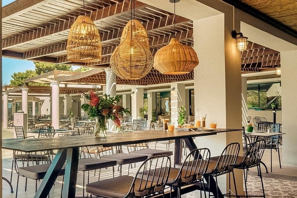 Картинка Zeus Dolce by Wyndham Athens 5*