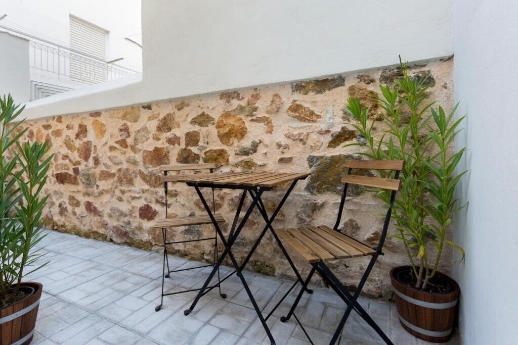Готель Dinostratus House 4*