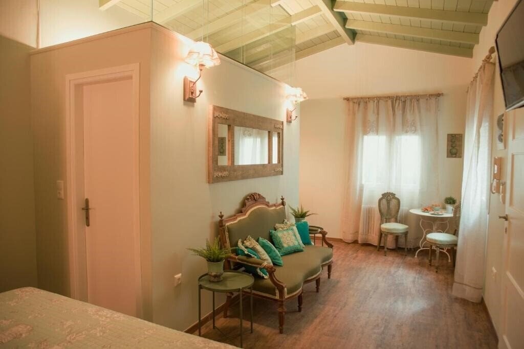 Фото Athens Koukaki Boutique Apartments 4*