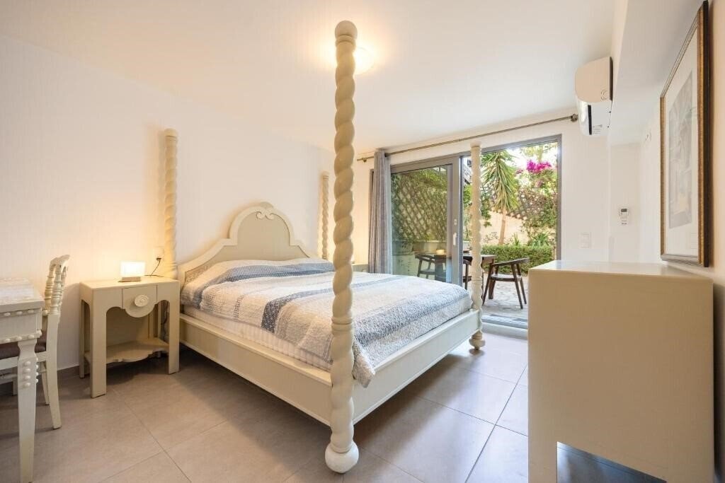 Фото Beachside Bungalows 4*