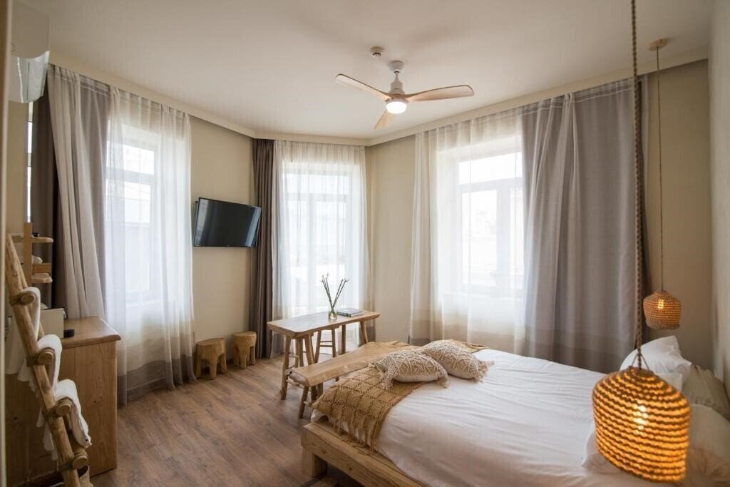 Отель Ederlezi Boutique Hotel 4*