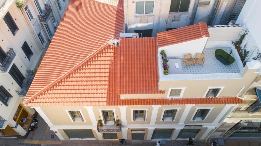 Фотография Emerald Suites & Studios 4*