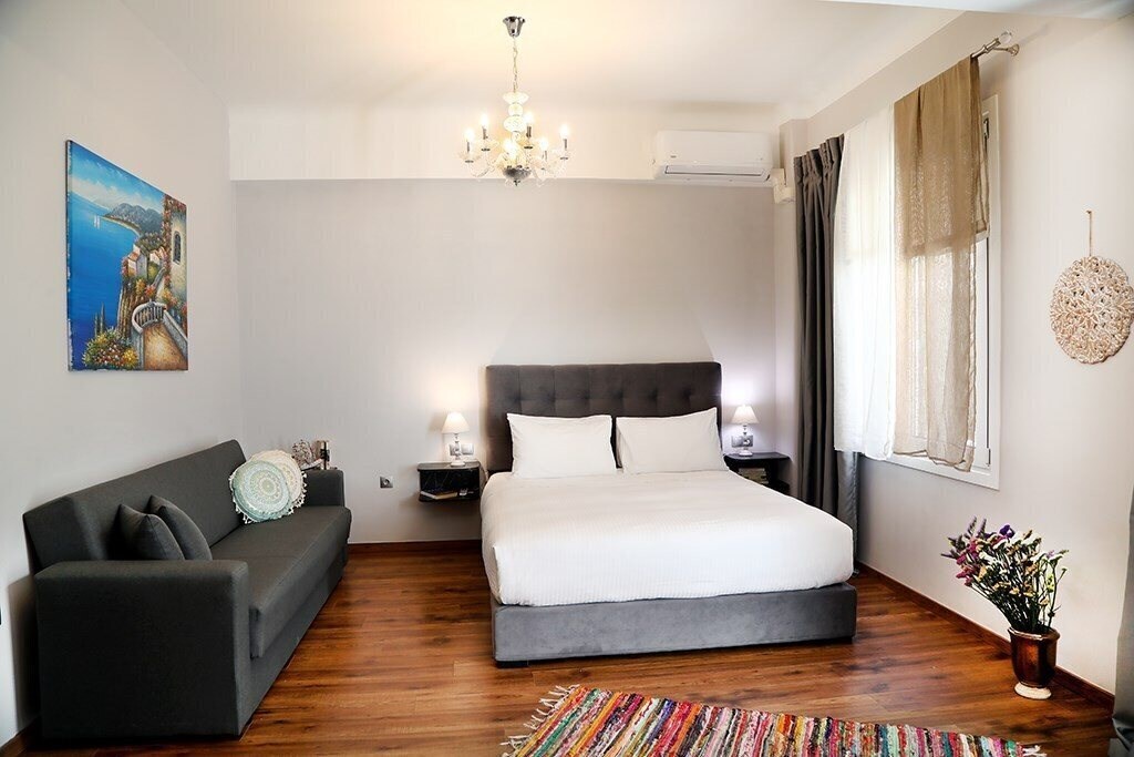 Отель Hellenic Hospitality House 4*