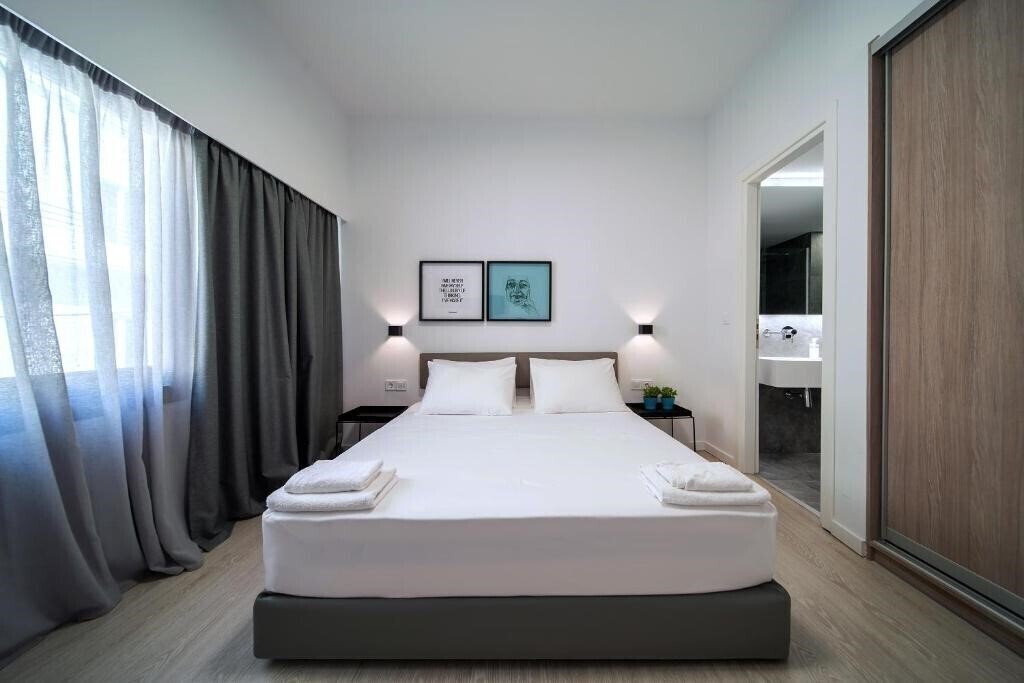 Фото Heritage Boutique Apartments 4*
