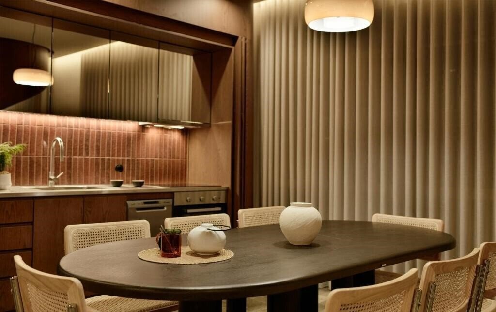 Фотографія Karyatis Luxury Maisonette By K&K 4*