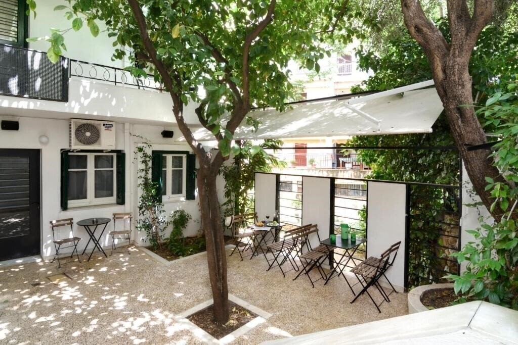 Фото Athens Green Apartments 4*