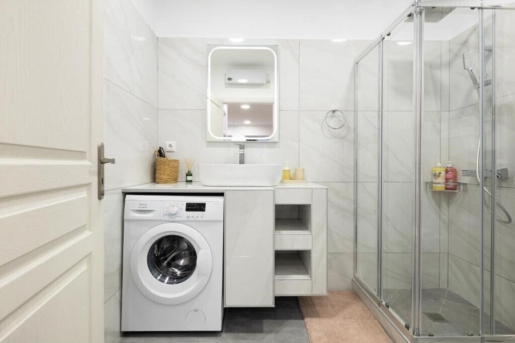 Фотографія Apartments Historical Center 4*
