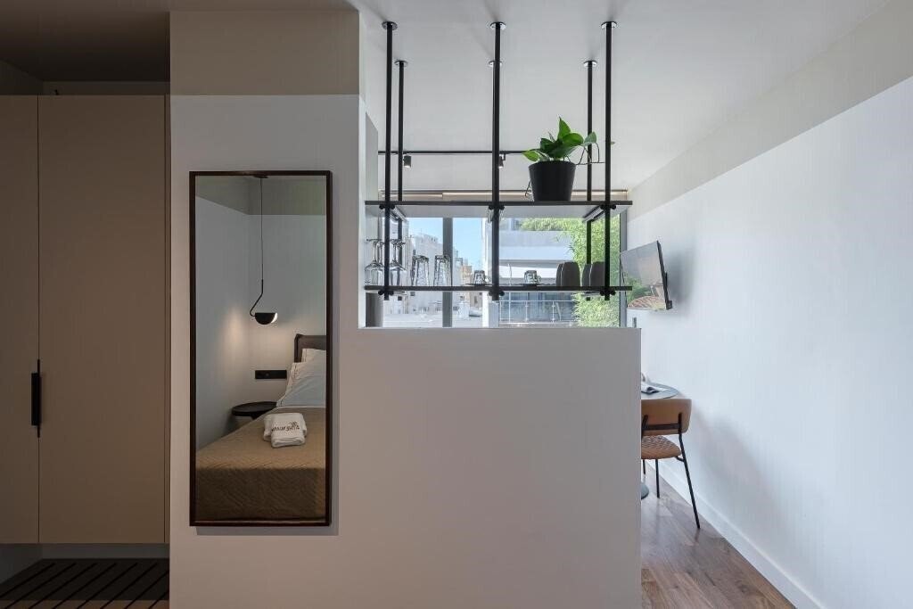 Фотография The Athenians Art Apartments 4*