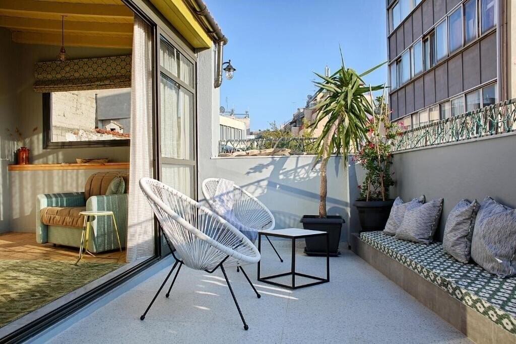 Фото The Frogs Guesthouse 4*
