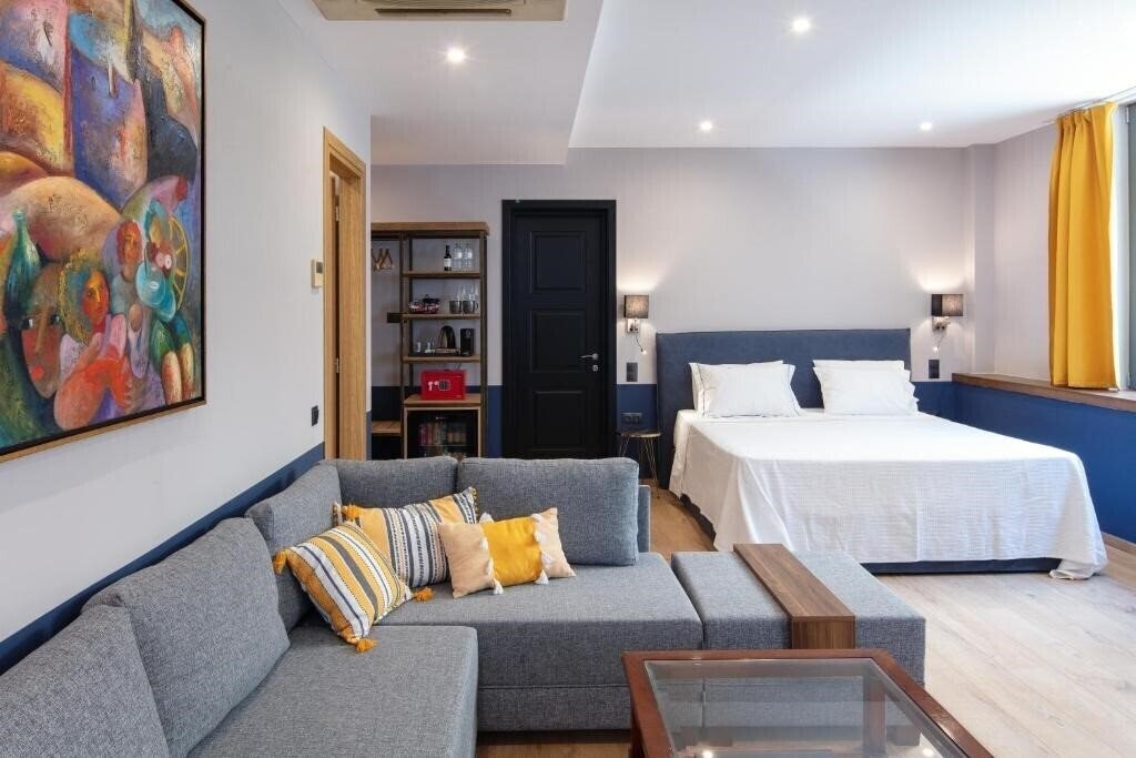 Готель The Vault Athens 4*