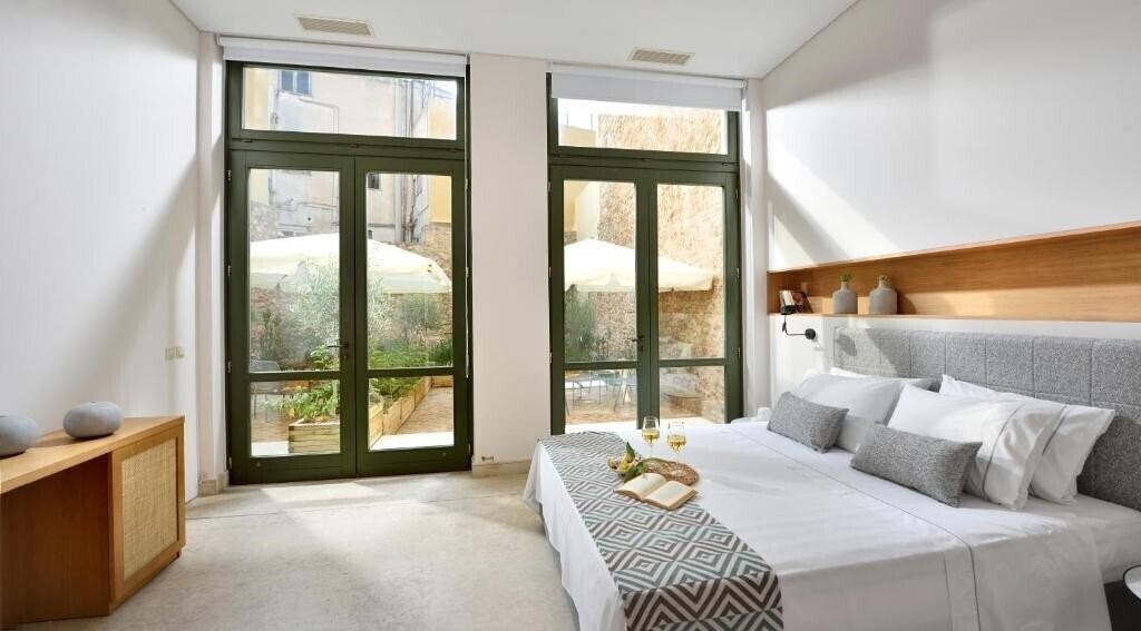 Фото Thission Luxury Homes by K&K 4*
