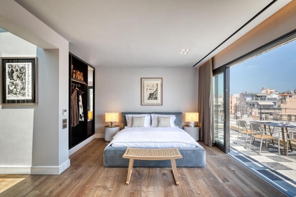 Готель Athenian Foss 3*