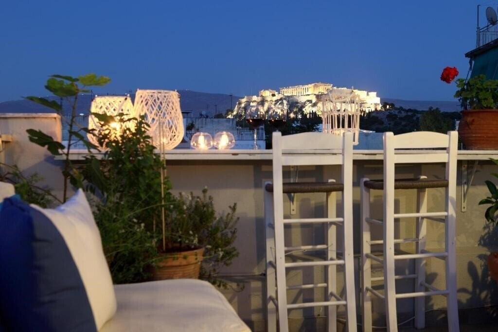Фото Live In Athens, Thissio Suites 3*
