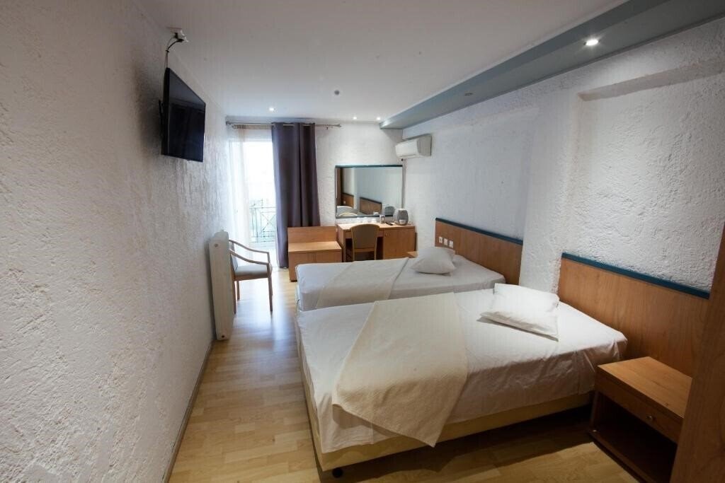 Фото Thomas Beach Hotel 3*