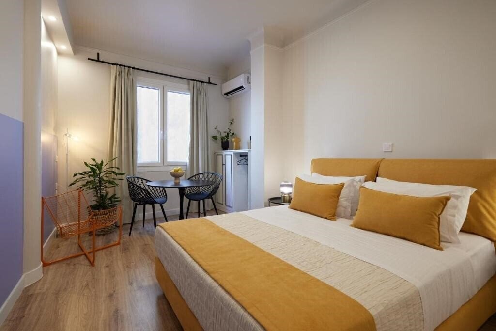 Готель Athenian Sensations Apartments & Suites 4*