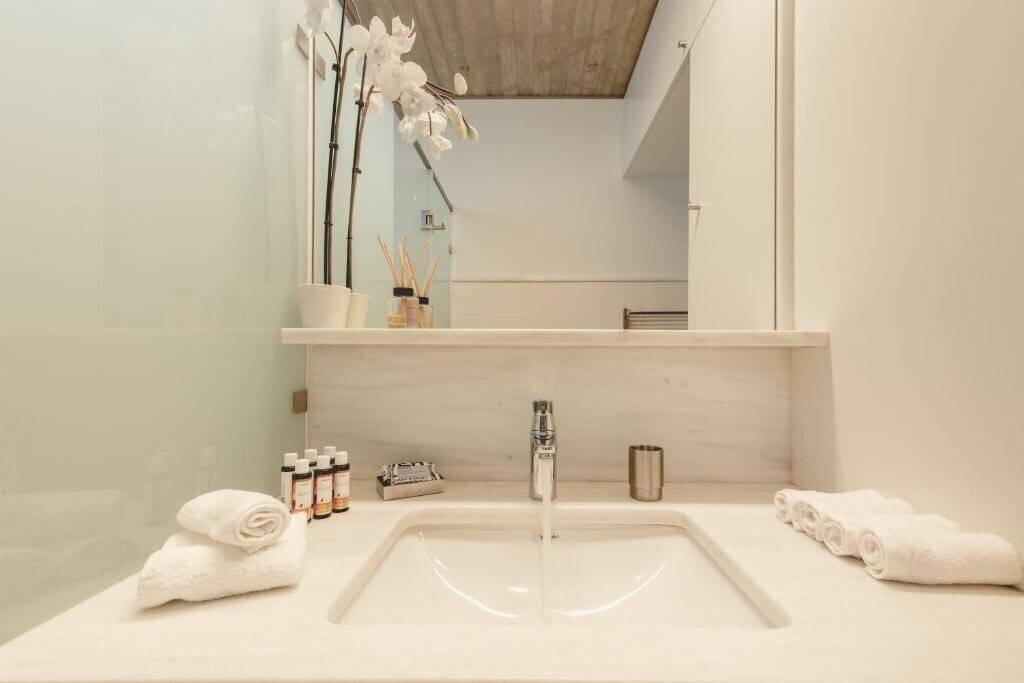Зображення Athens Blue Building 4*