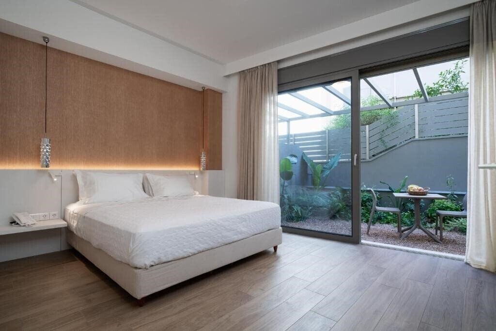 Изображение Athens Hill Luxury Apartments 4*