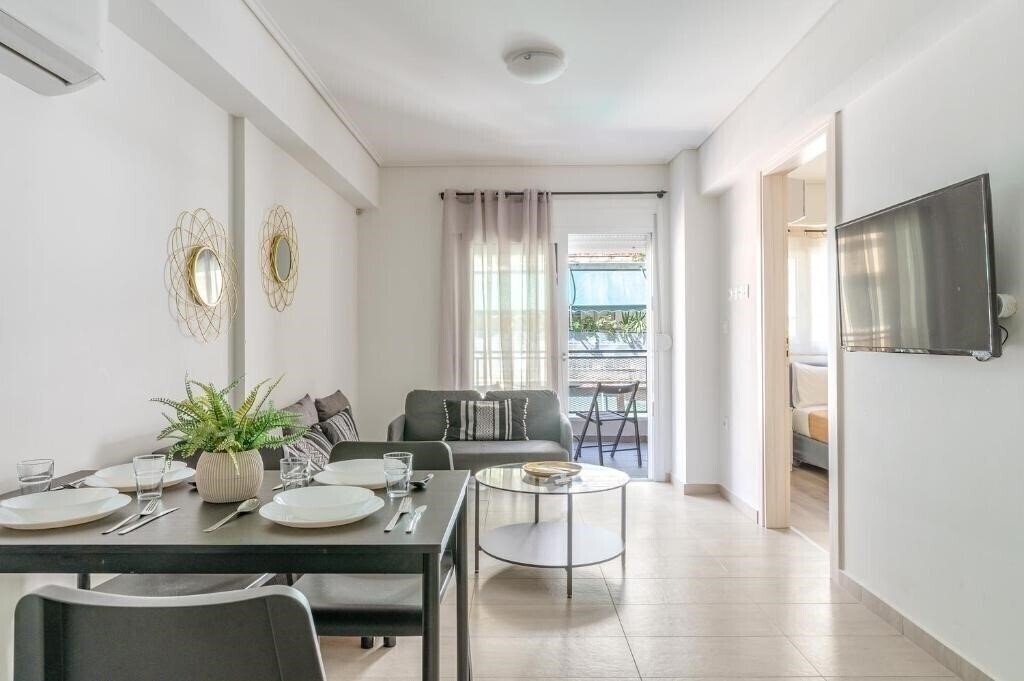 Отель Elvita Apartments 4 2*