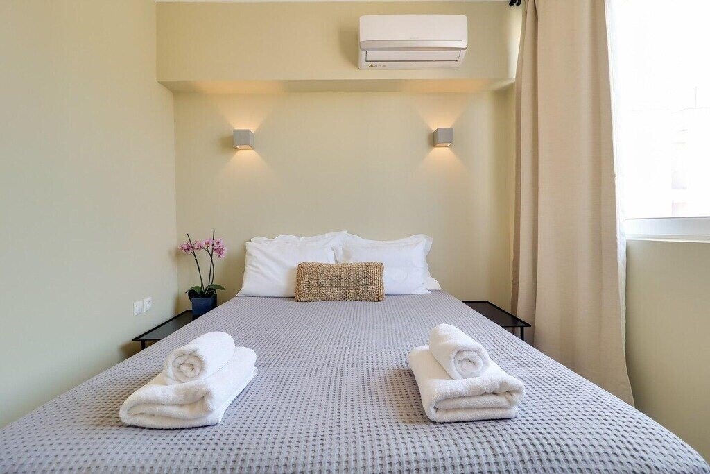 Изображение Ermou Fashion Suites by Living Space 3*