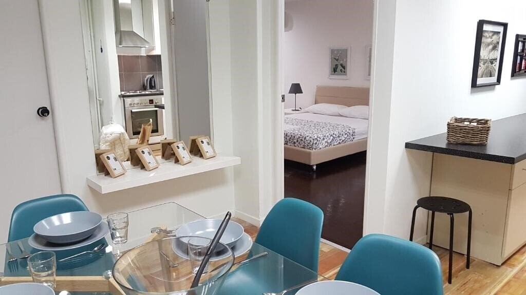 Картинка Errathens Cherry & Berry Apartments 3*