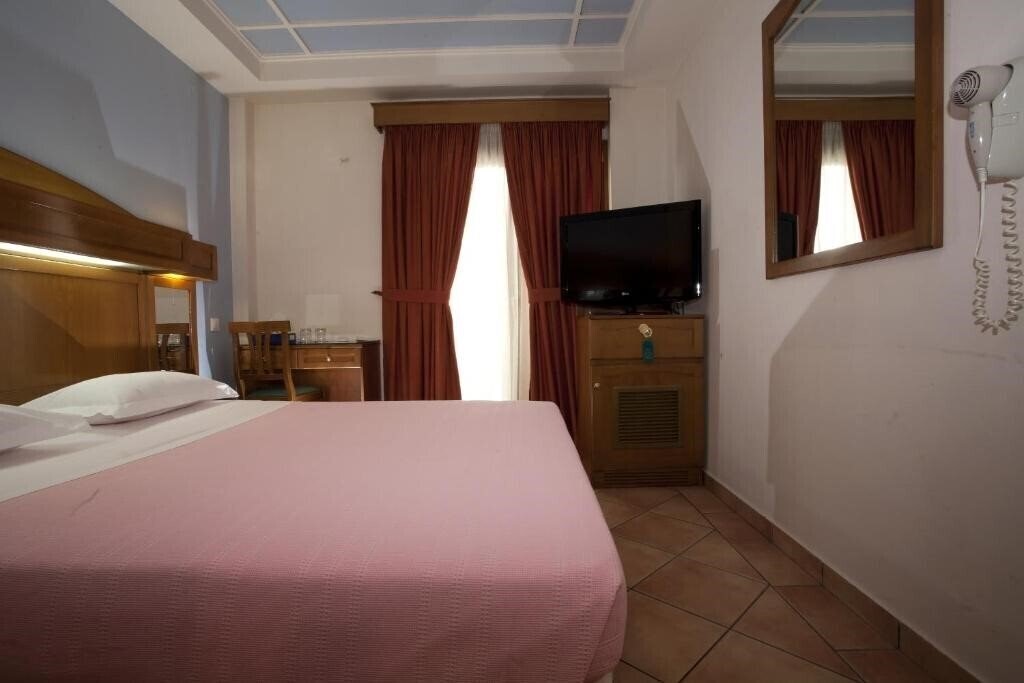 Фото Hotel Katerina 3*