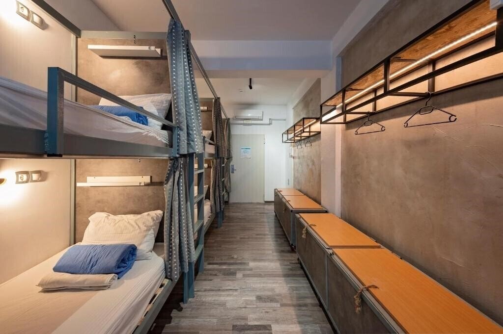 Картинка Bedbox Hostel 2*