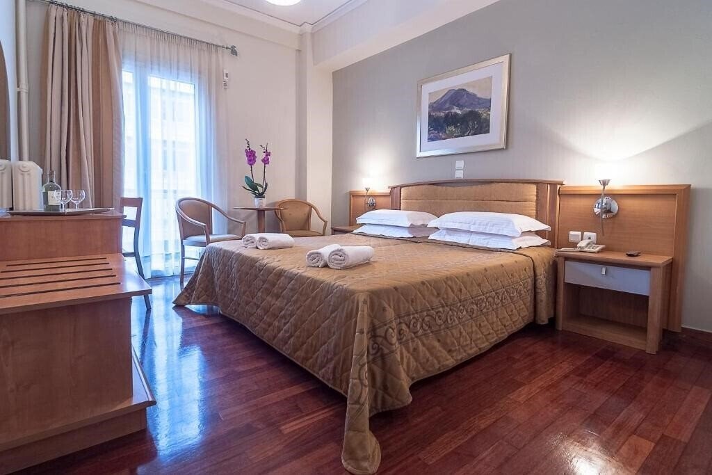 Фото Ares Athens Hotel 2*
