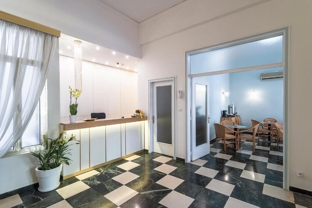 Фотография Ares Athens Hotel 2*