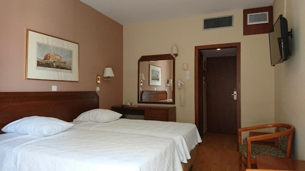 Фото Economy Hotel Athens 2*