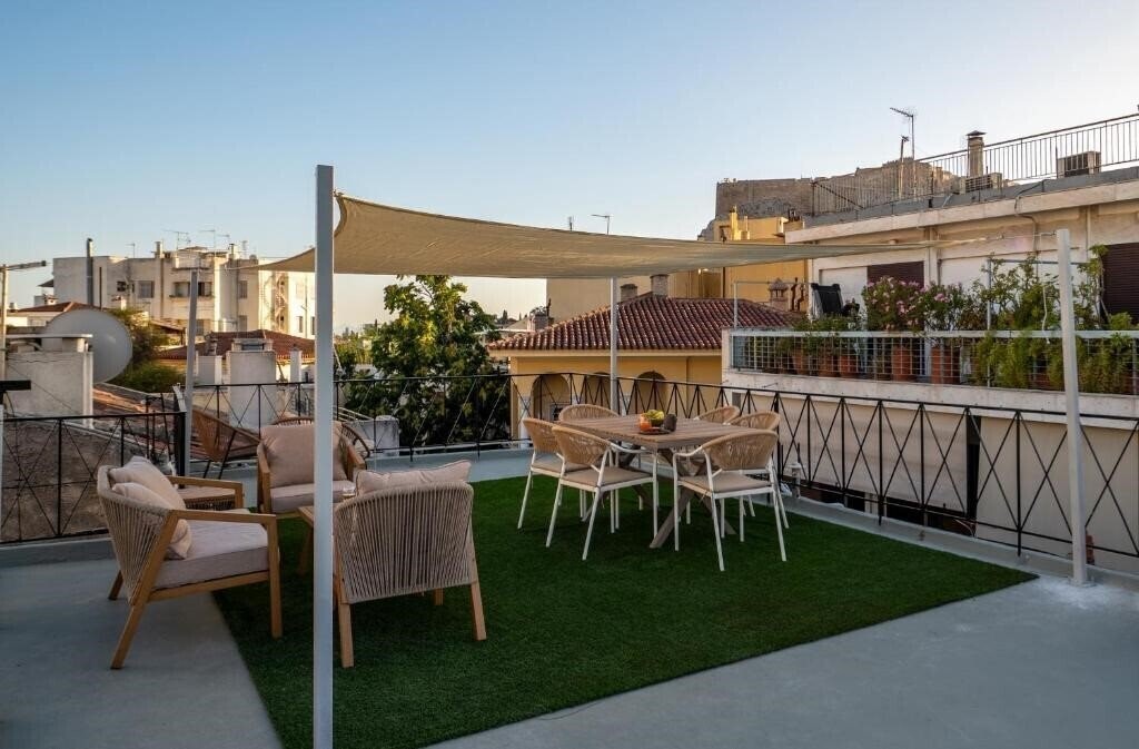 Готель Live Life Plaka Apartments 3*