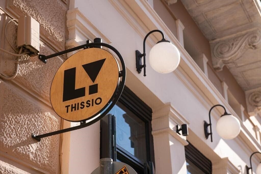 Фото Living Yard Thissio 3*