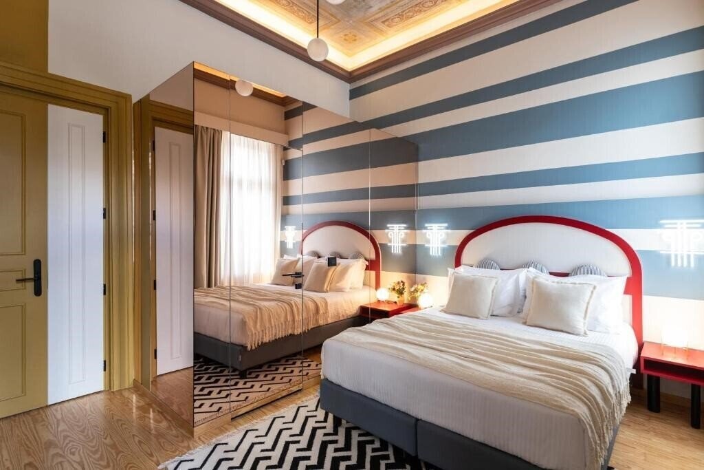 Отель Medley Hotel - Conceptual Living 3*